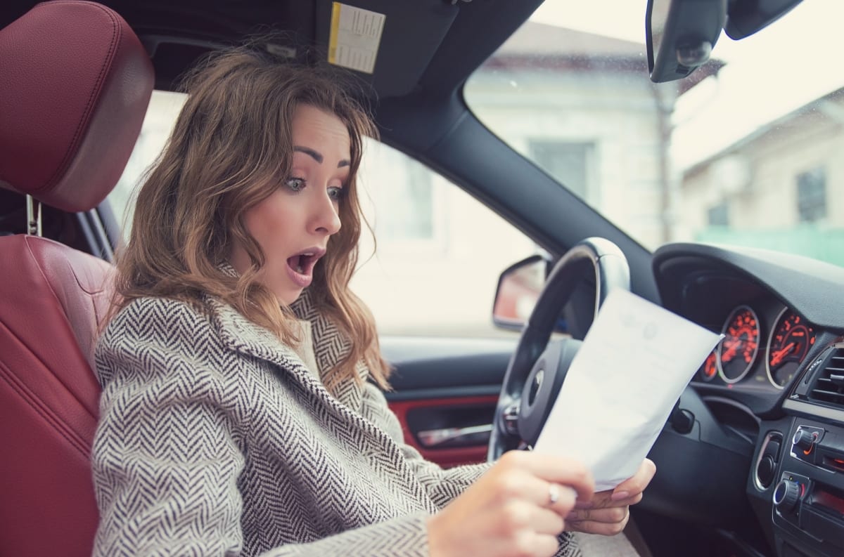 how does a credit score affect car insurance